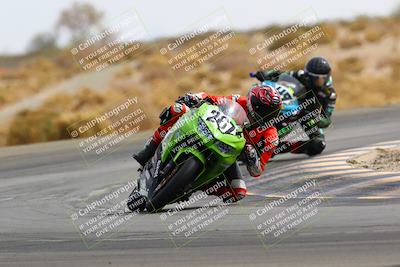 media/Feb-27-2022-CVMA (Sun) [[a3977b6969]]/Race 6 500 Supersport-350 Supersport (Holeshot)/